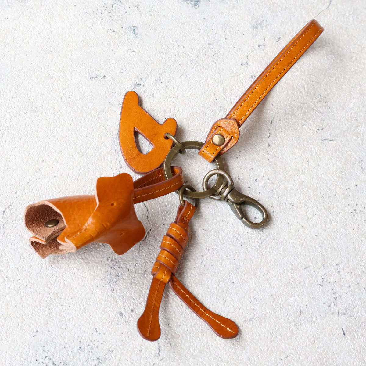 小物 Kenta Dakota（ダコタ） キーホルダー チャーム 象 ゾウ レーザー ナスカン