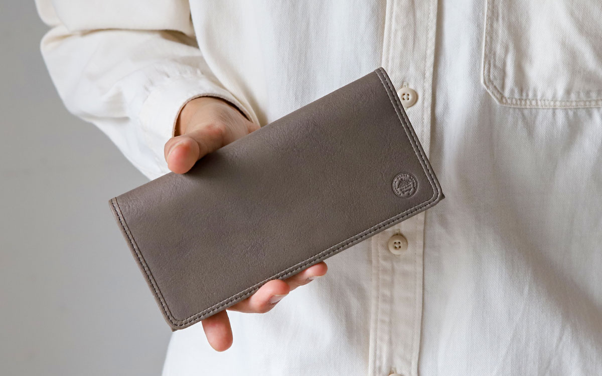 SAAD レザー編み込み長財布 グレー新品未使用　ノベルティ付き Dakota（ダコタ） かぶせ長財布 Dakota BLACKLABEL ブラックレーベル