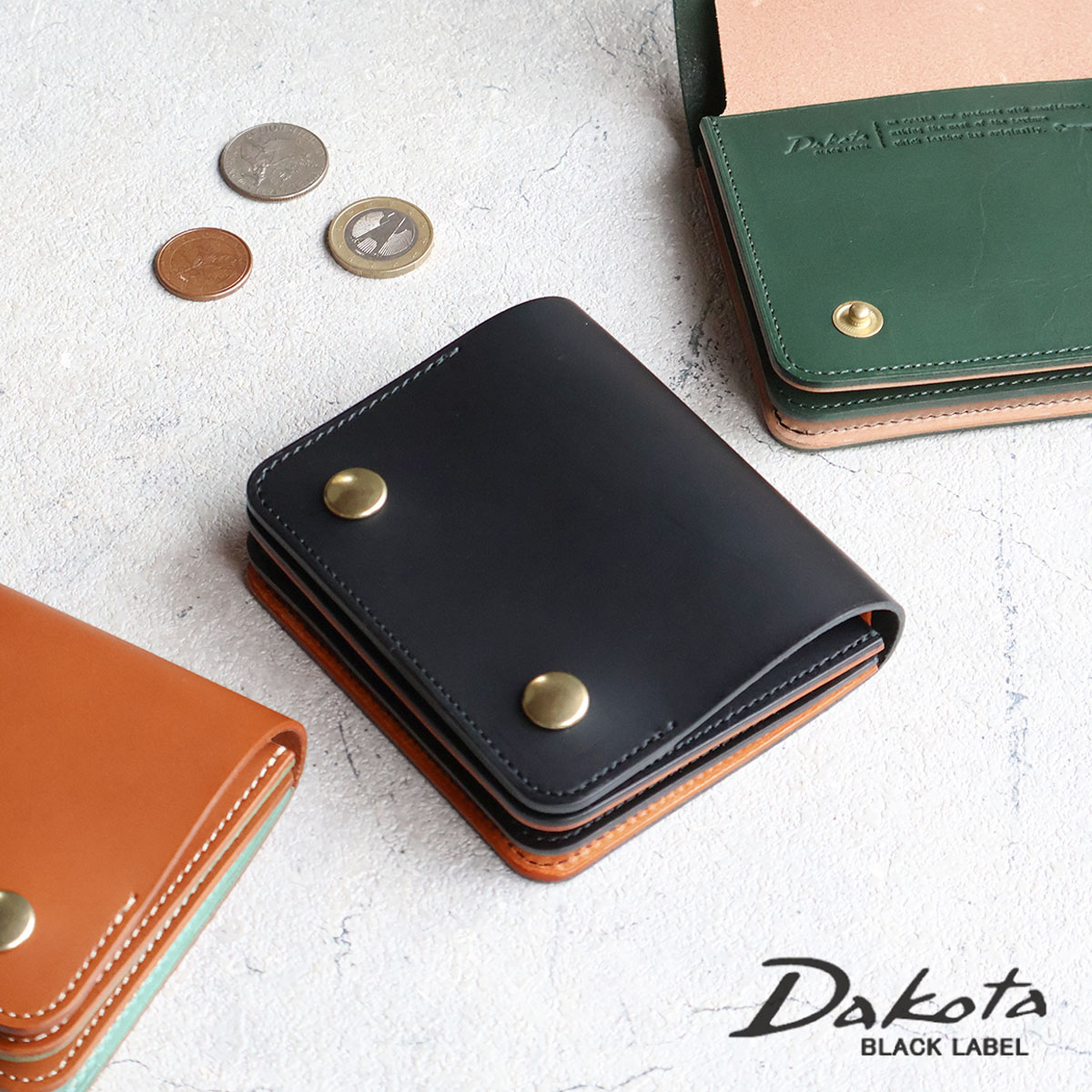 Dakota（ダコタ） 二つ折り財布 コンパクト 経年変化 トラッカー