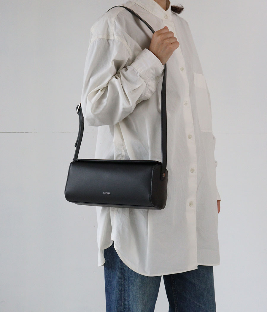 エスティーヌ ESTINE 2WAY がま口 バッグ レザー ショルダー ESTINE（エスティーヌ） 2WAY ショルダーバッグ 横型 スクエア