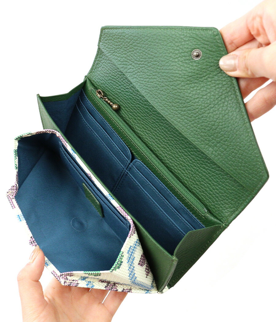 Sybilla かぶせ長財布 刺繍風 プリント 型押し sybilla シビラ Sybilla かぶせ長財布 刺繍風 プリント 型押し sybilla シビラ