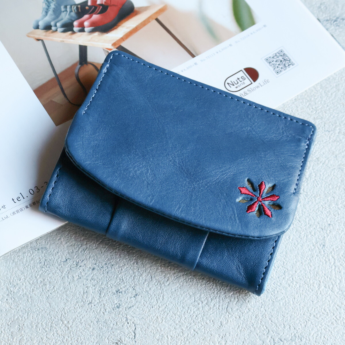 Sybilla（シビラ） ミニ財布 ボックス型小銭入れ 刺繍 パンチング 花