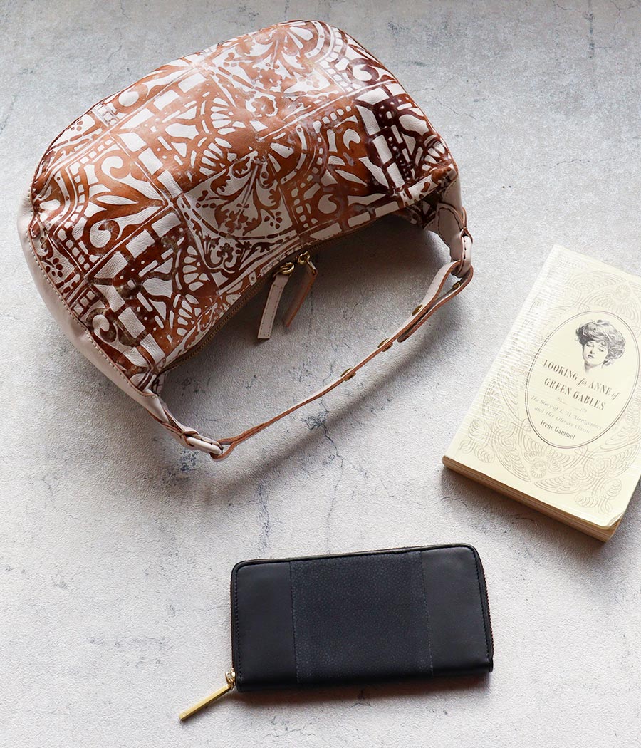 ラウンドショルダーバッグ ロビタ robita batik バティック染め 