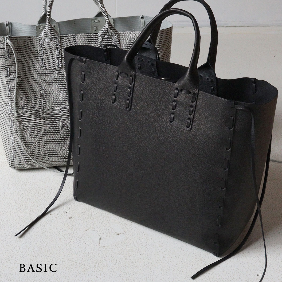 POMTATA（ポンタタ） トートバッグ ミドルサイズ 本革 ベーシック