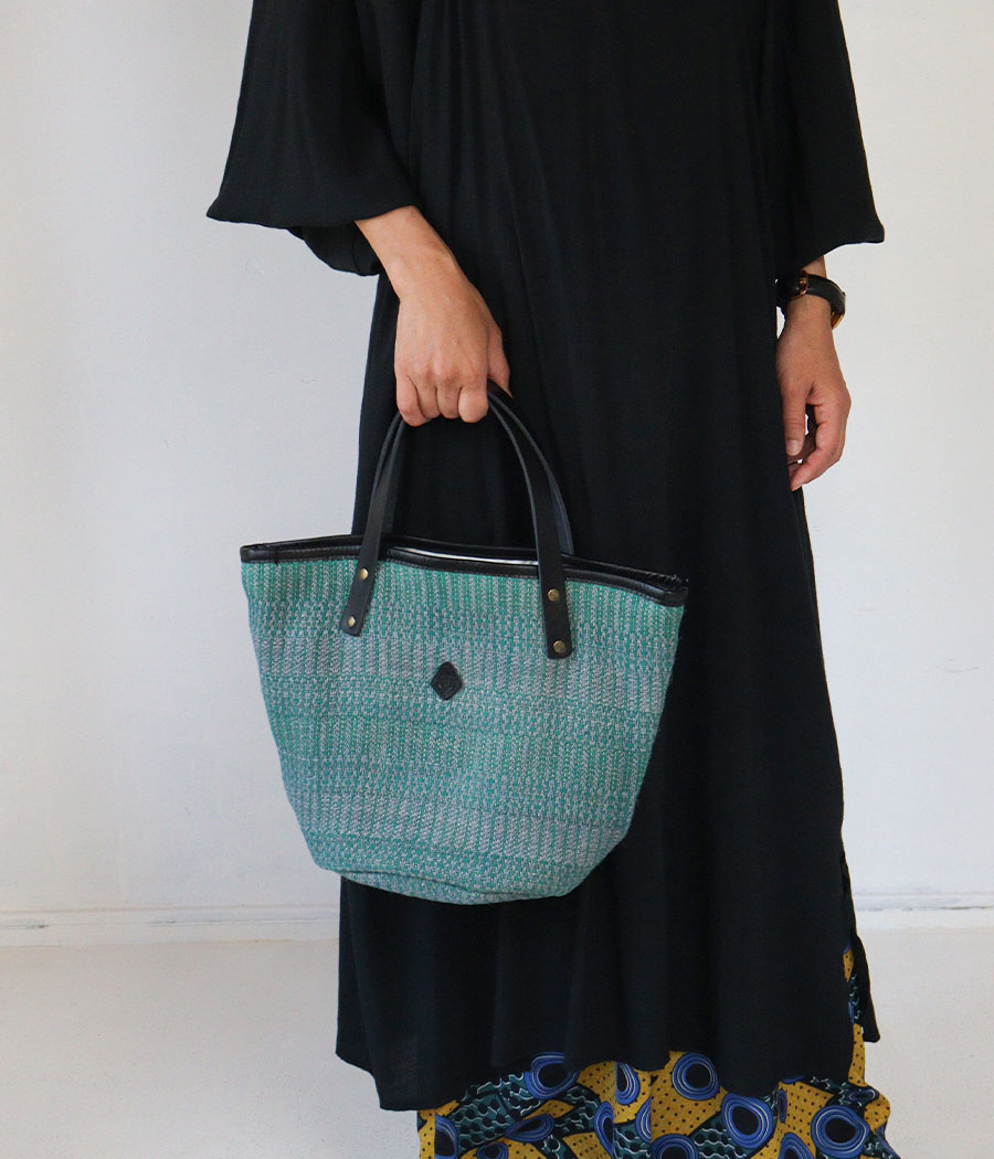 CHECK PATTERN TOTE - CLEDRAN ONLINE STORE
