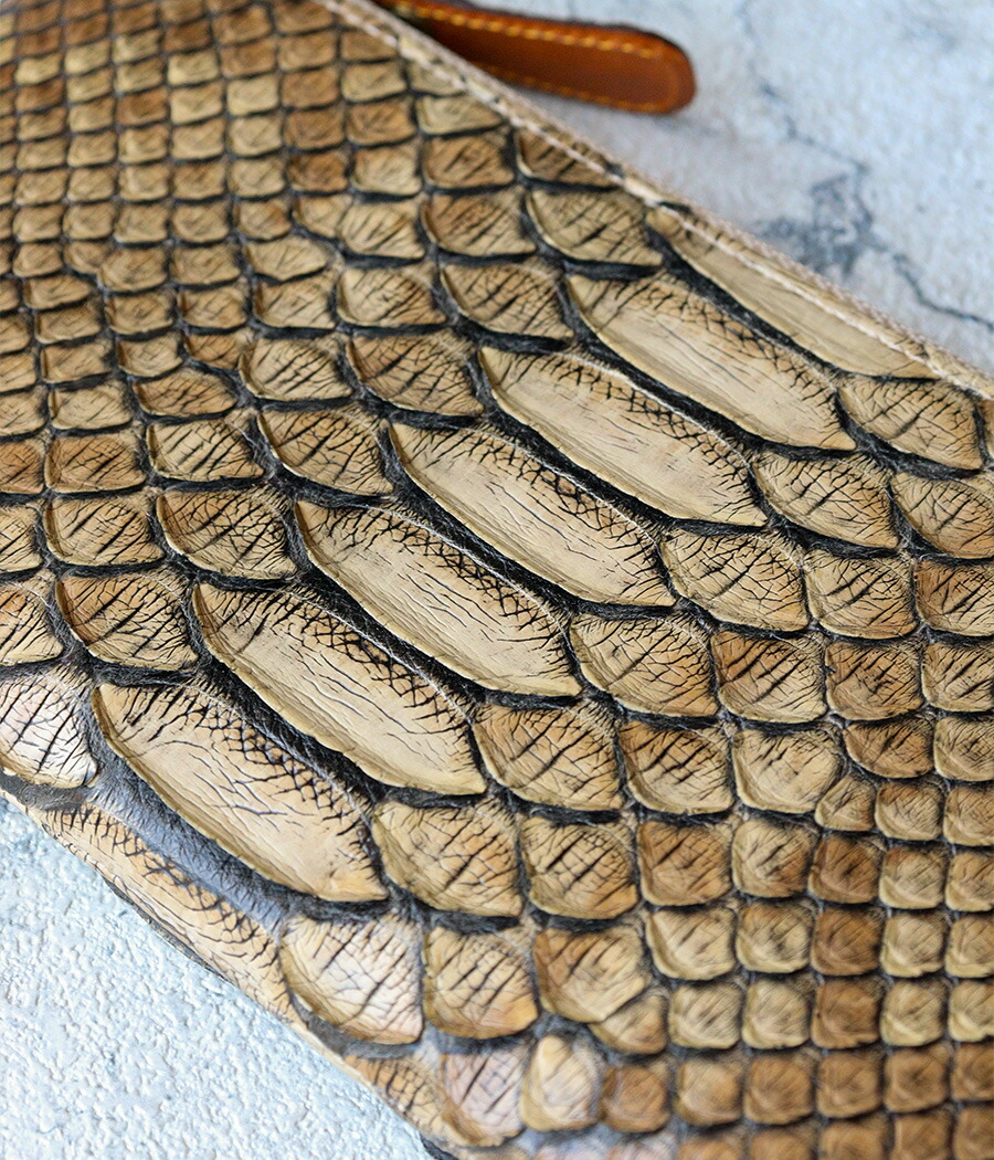 VIA DOAN ヴィアドアン Antique python アンティークパイソン
