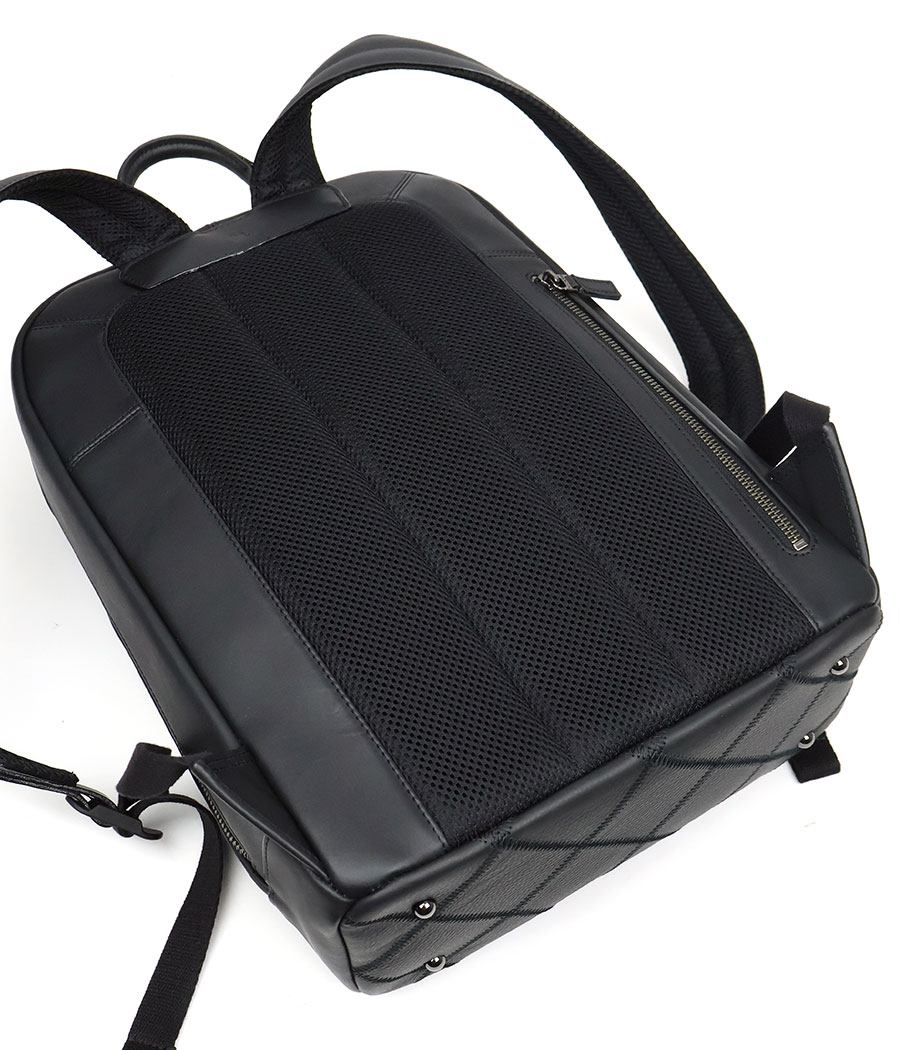 TRION（トライオン） バックパック 本革 シボ革 タンブルレザー 通勤 