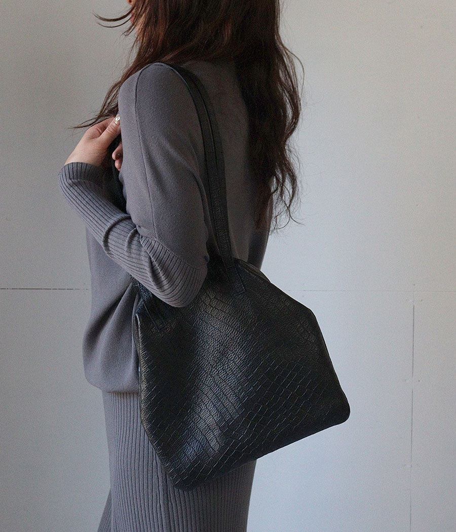 POMTATA（ポンタタ） がま口 ショルダーバッグ トートバッグ 牛革