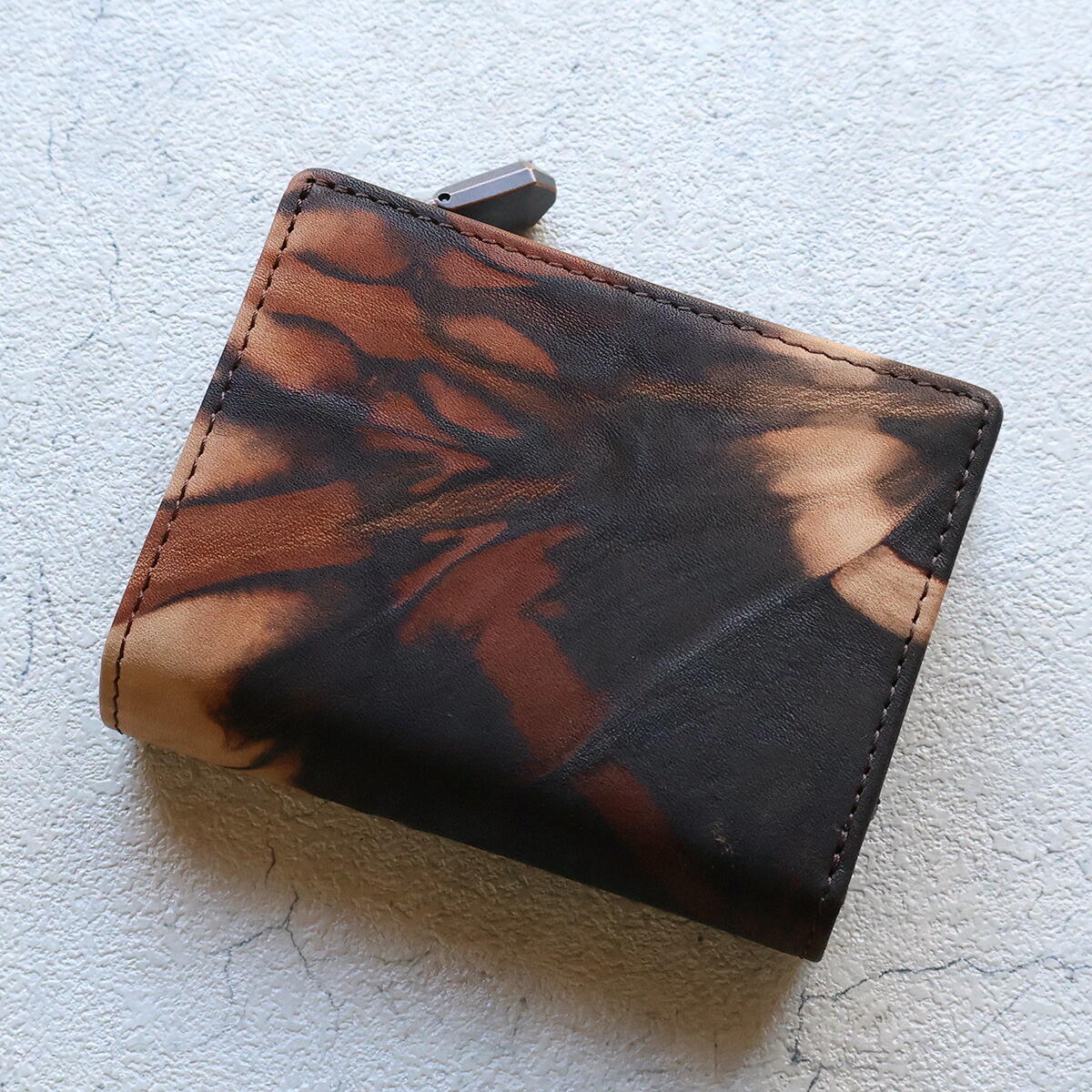 アークラフト ビンテージ風 ハンドメイド クォーツ 奄美大島 泥染めレザーバンド アークラフト ビンテージ風 ハンドメイド クォーツ 奄美大島 泥染め