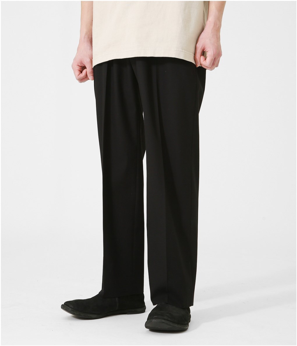 MARKAWARE / マーカウェア ： FLAT FRONT TROUSERS / 全2色 ： A21B