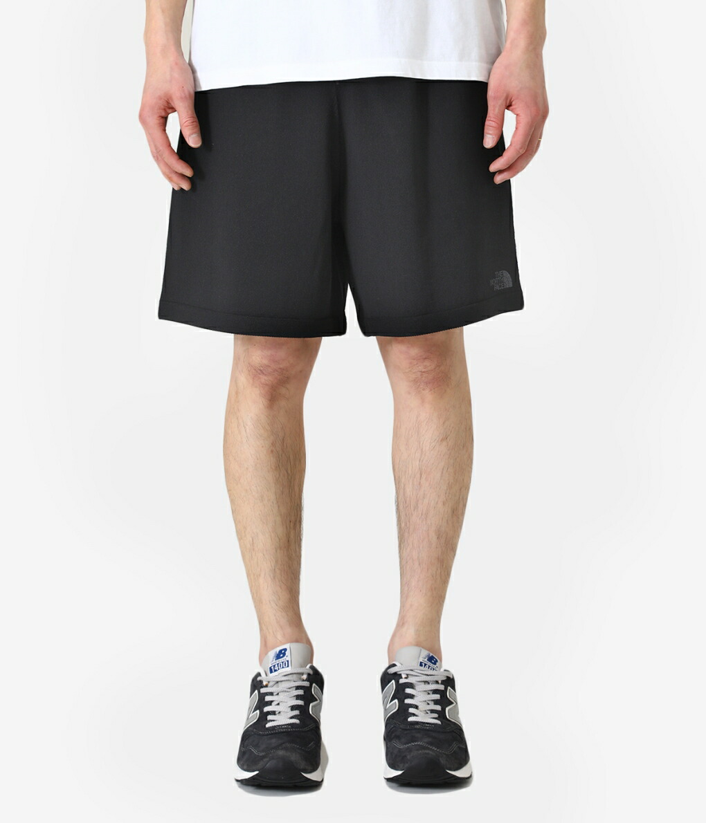 している THE NORTH FACE / ザ ノースフェイス ： Light Comfort Short