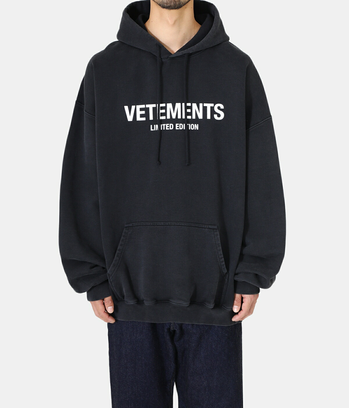 【10%OFF】VETEMENTS / ヴェトモン ： LOGO LIMITED EDITION