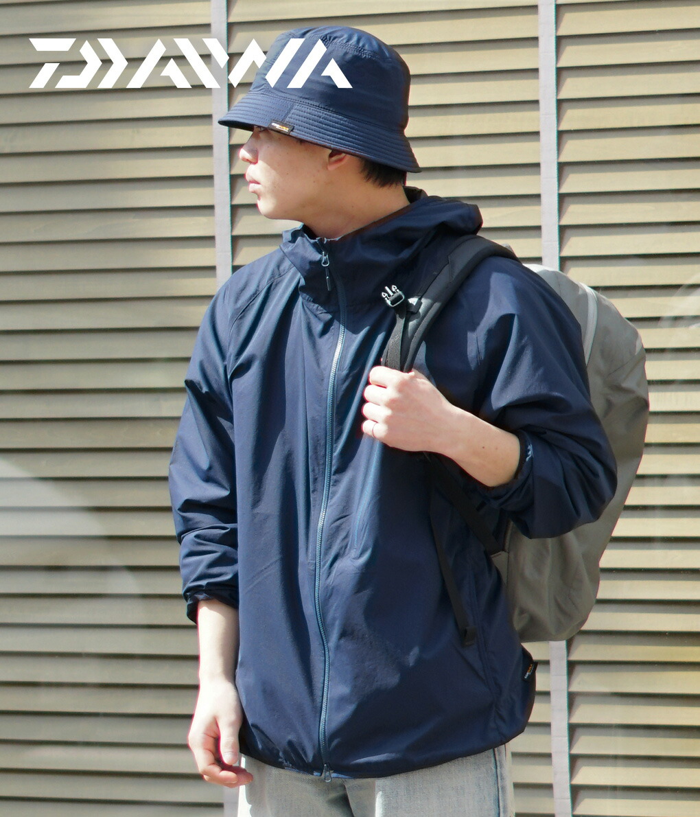 DAIWA LIFESTYLE / ダイワライフスタイル ： CORDURA PACKABLE HOODIE