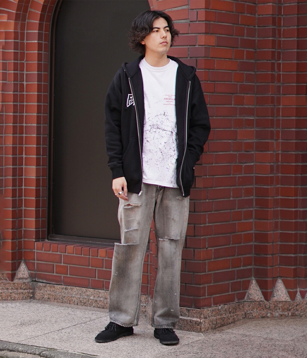 FUCKING AWESOME（ファッキング オーサム） ： Stamp Logo Zip Hoodie