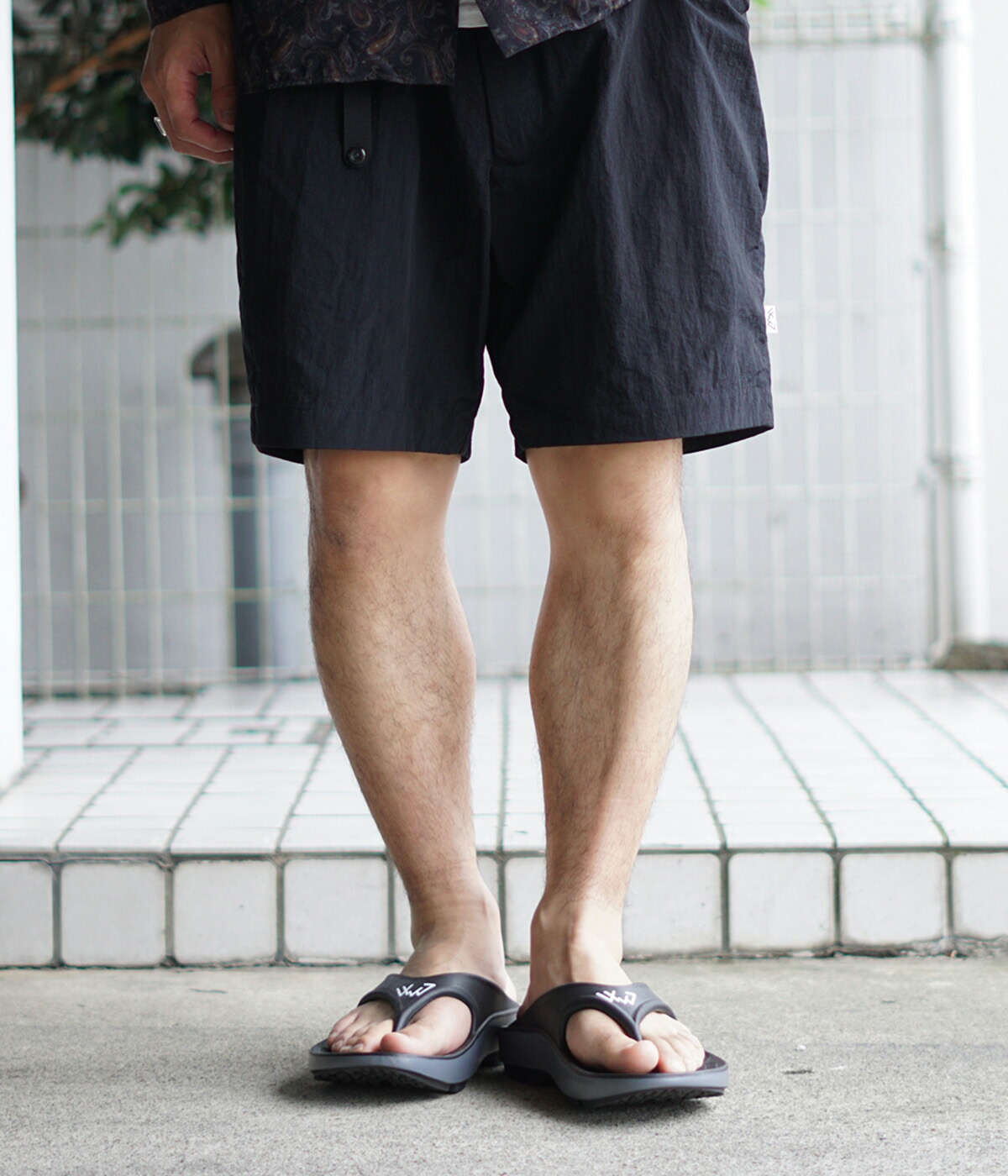 【関税＆送料込み】ChloAC Aria Sandals Corduroy back strap pumps chs21a032-ファッション通販サイト