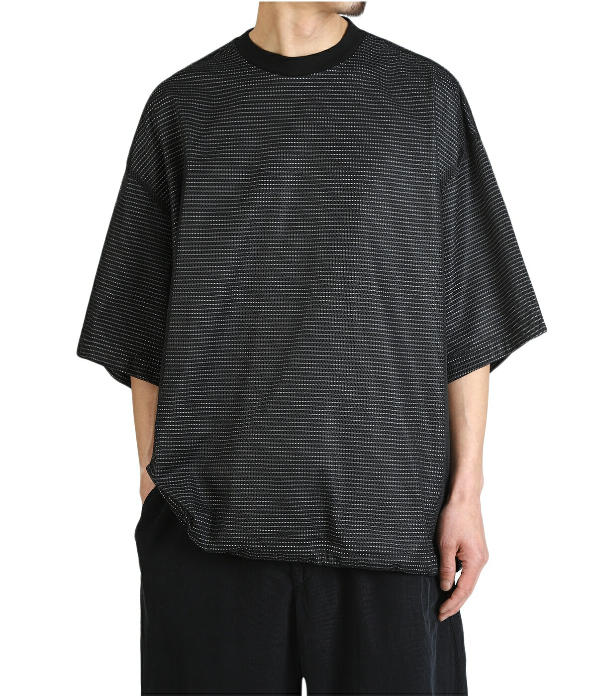 is-ness（イズネス） ： BALLOON BORDER LAYERED MESH T-SHIRT 
