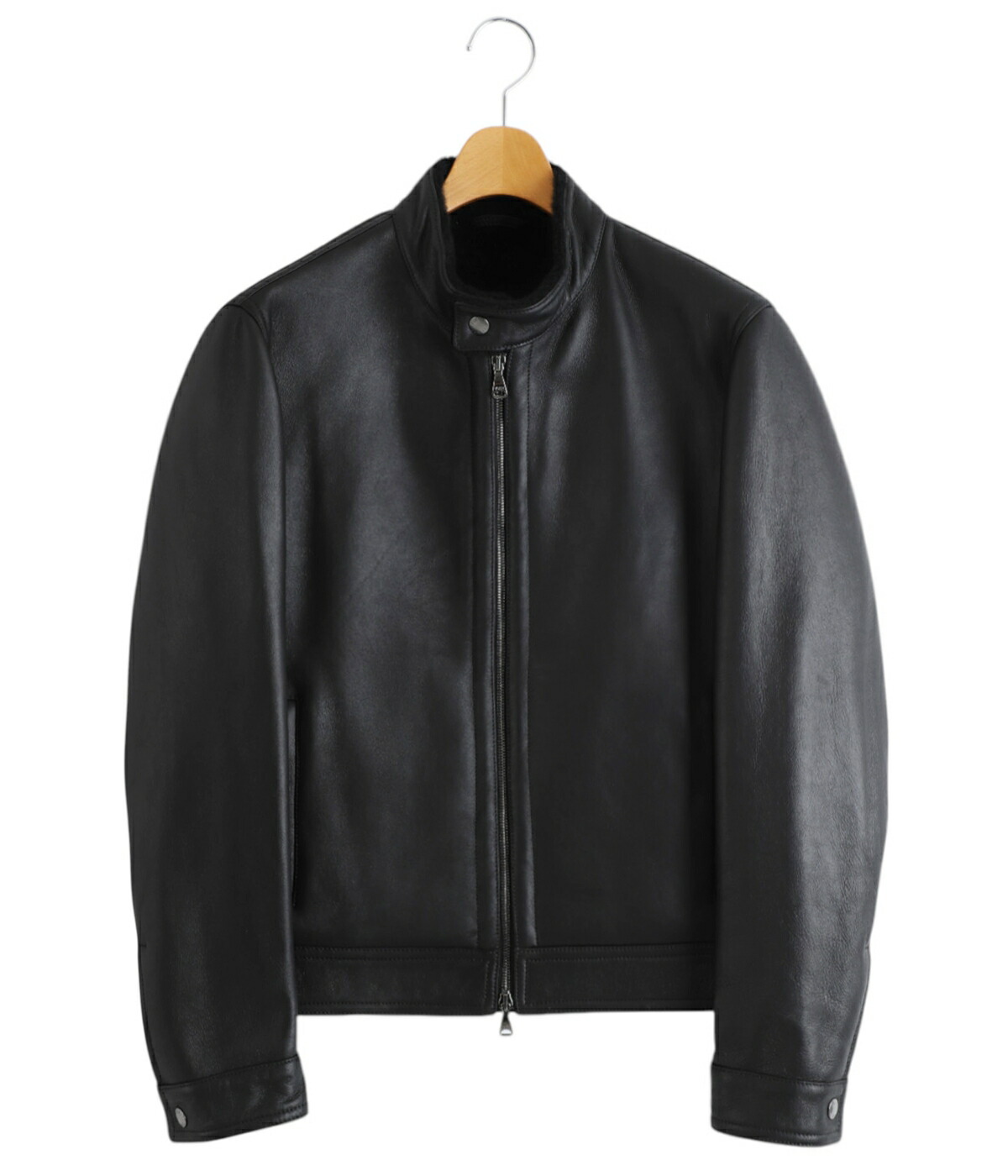 新品　EMMETI JURI ユリ ムートンジャケット　ブラック　サイズ50 新品 EMMETI JURI ユリ ムートンジャケット ブラック サイズ50 EMMETI