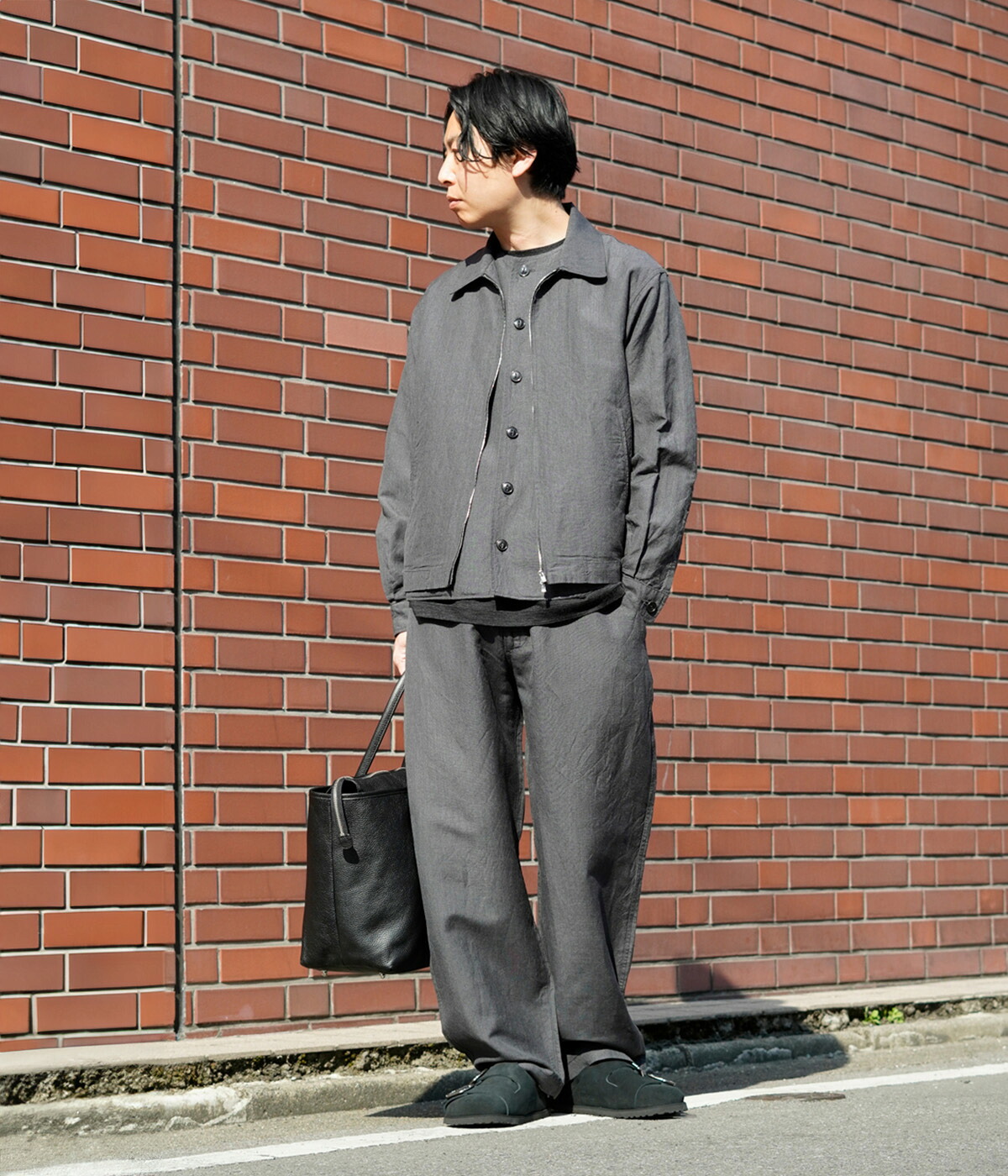 Felisi（フェリージ） ： Tote Bag Zipper LD Leather ： 24-45-LD-DS
