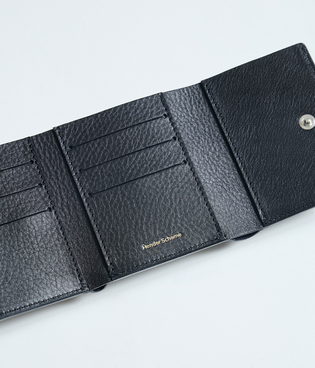 Hender Scheme（エンダースキーマ） ： trifold wallet / 全2色 ： ot