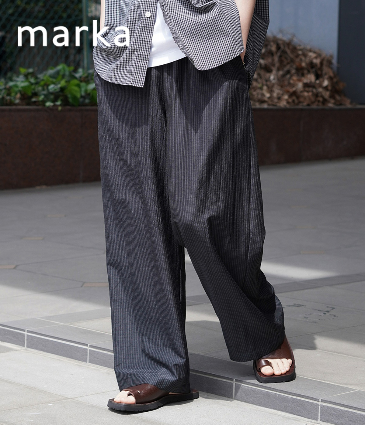 marka（マーカ） ： WIDE CYLINDER FIT EASY PANTS -WOOL SILK FEATHER