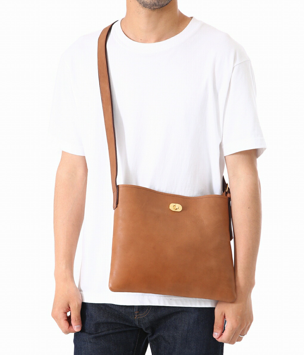 ブルー系有名ブランドmmmm様専用>>twist buckle bag S ショルダー ...