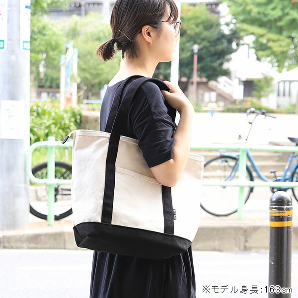 美品　アイグナー　トートバッグ　A4収納可能　大容量　レザー　ブラック　肩掛け Amazon | [IVESIGN] トートバッグ メンズ ショルダーバッグ