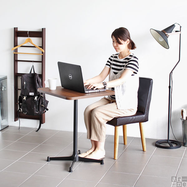 カフェテーブル センターテーブル ダイニングテーブル 正方形 一本脚 木製 cafe-SP01 55TD □ | arne | 06
