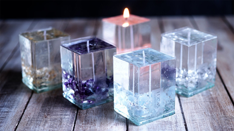 LUCAS ルカス ホワイトセージと天然石の入ったグミキャンドル 155g