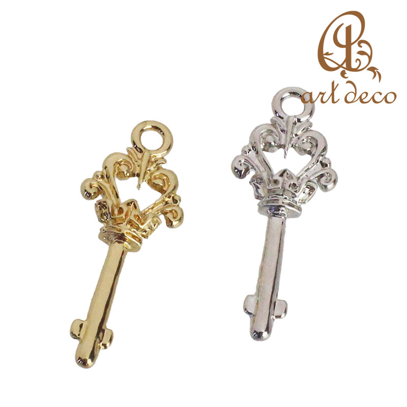チャーム 王冠 クラウン 鍵 キー 2個 35mm×14mm アクセサリー パーツ