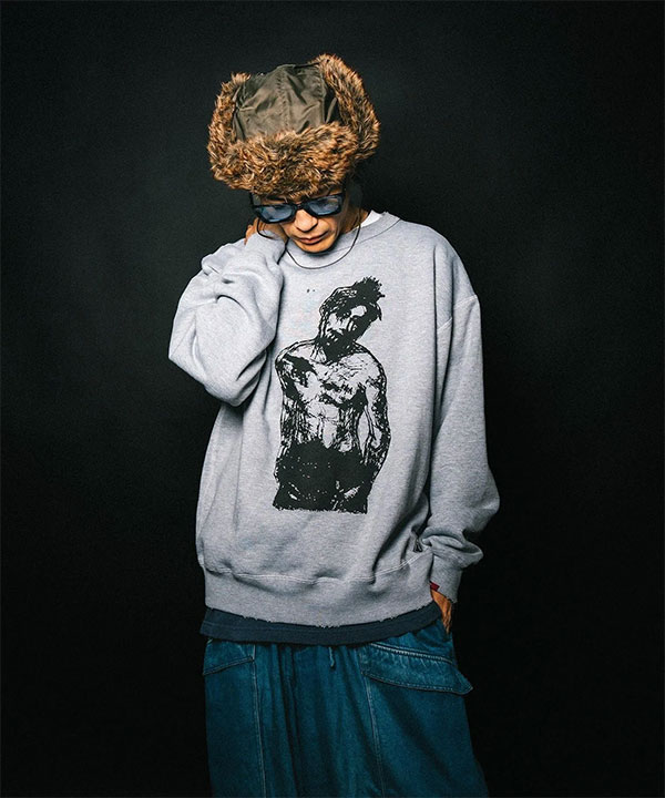 NineMicrophones（ナインマイクロフォンズ） スウェット 