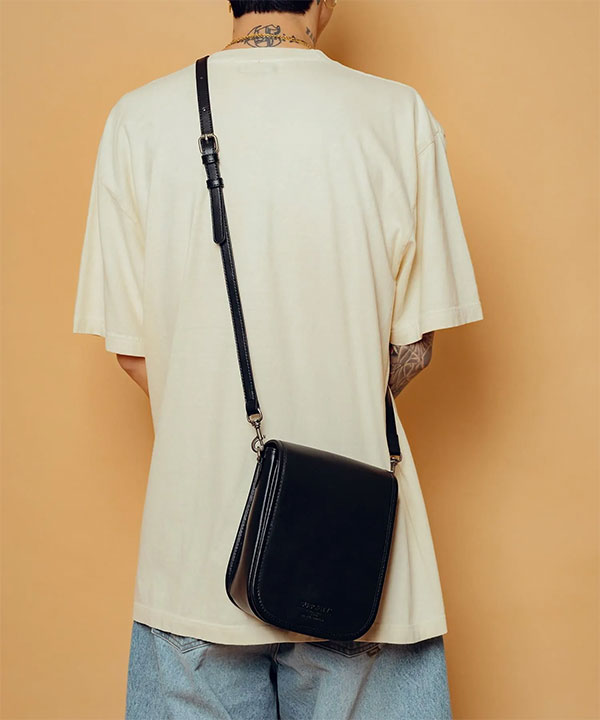 Subciety（サブサエティ） ショルダーバッグ SUBCIETY Leather mini