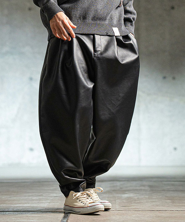 2025 春夏 1st 先行予約 1月下旬〜2月上旬入荷予定 GLIMCLAP グリムクラップ Synthetic leather balloon silhouette pants atfpts GLIMCLAP 2025 春夏 1st 先行予約 1月下旬〜2月上旬入荷予定 グリム