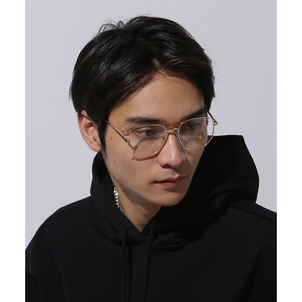 【直営・関税送料込】スクエア CD Chain サングラス 210.jpg
