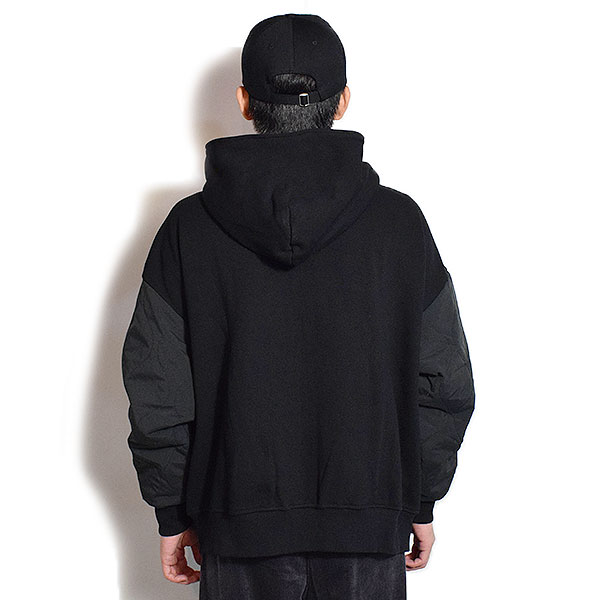 コアセルベート ジャケット COACERVATE QUILTED SLEEVE HOODED JACKET