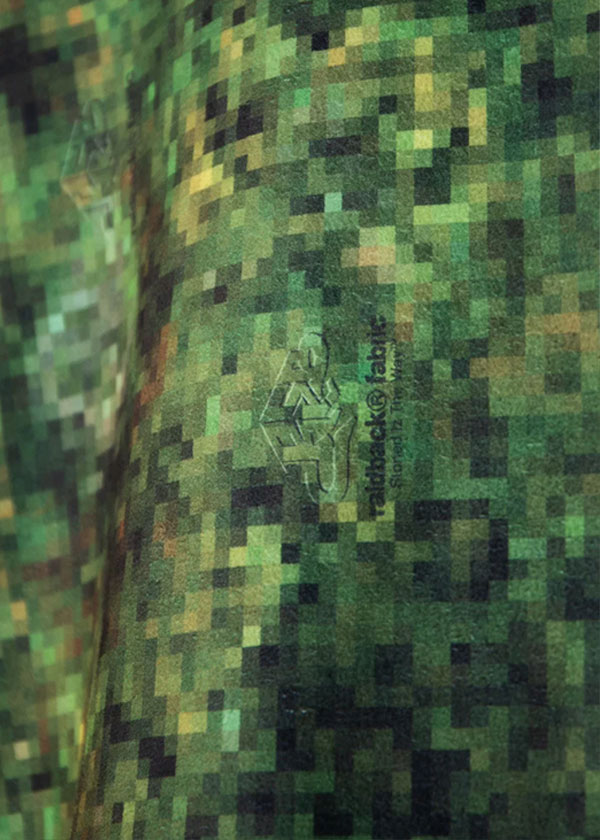 APPLEBUM（アップルバム） ジャケット “Pixel Camo” Fleece Jacket