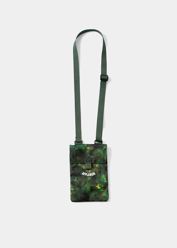 APPLEBUM Waist Bag Pixel Camo 完売 APPLEBUM Waist Bag Pixel Camo - メルカリ