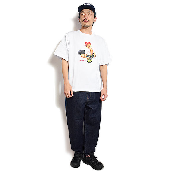 APPLEBUM（アップルバム） Tシャツ “Brand New Kicks (Pixel Camo)” T