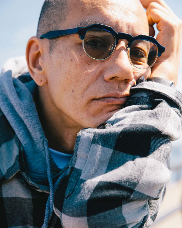 オウン サングラス OWN #18 BLUE / LIGHT GREY メンズ メガネ クラウン