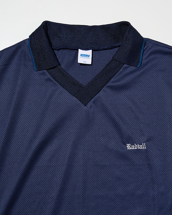 【25SS新作】RADIALL ラディアル フットボール メッシュシャツ 完売品 SALE セール ラディアル シャツ RADIALL JAZZZ - V NECK GAME SHIRT L