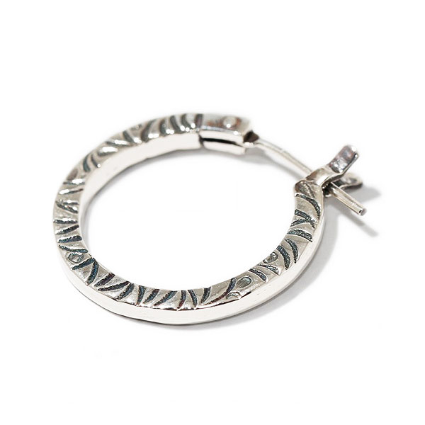 VIVIFY（ビビファイ） ピアス VIVIFY SIDEARABESQUE HOOP PIERCE