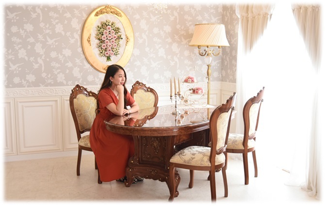 購入オーダー イタリア製　大理石　アンティーク　家具　170,000円で購入しました サイドテーブル