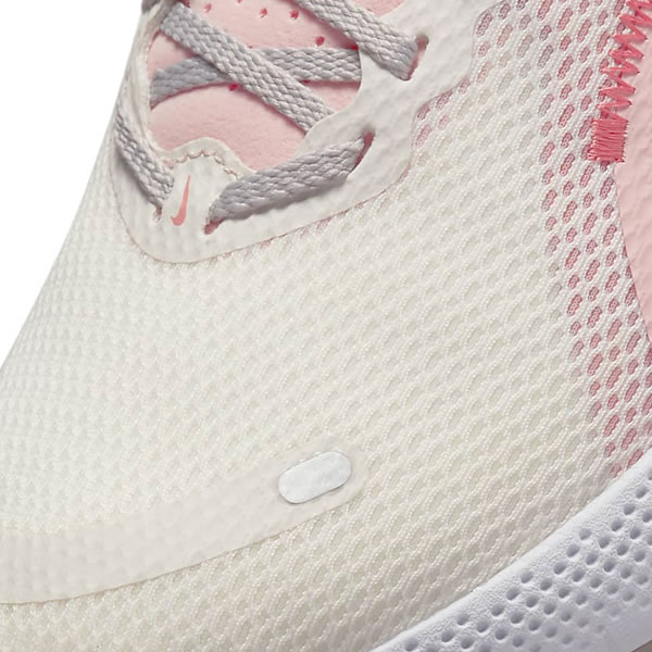 【新品・タグ付き】ナイキ ランニングシューズ 2足セット ナイキ（NIKE）（レディース）ランニングシューズ ジョギングシューズ