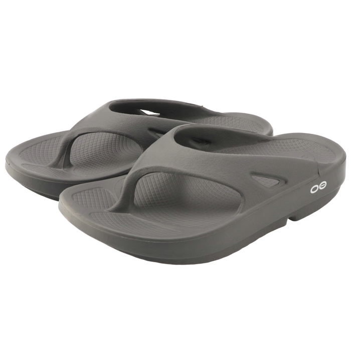 【並行輸入品】 ウーフォス OOFOS リカバリーサンダル Ooriginal ウーオリジナル トングサンダル 黒 グレー ブラック ユニセックス ビーチサンダル 1000の画像