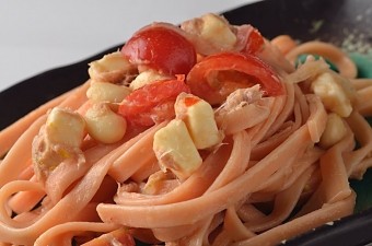 お野菜パスタ　ロング　人参のタリオリー二