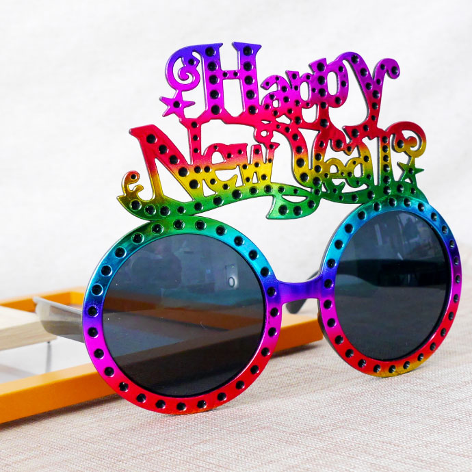 【ハッピー謹賀新年channel】 スポーツサングラス パーティサングラス HAPPY NEW YEAR メガネ レインボーカラー イベント