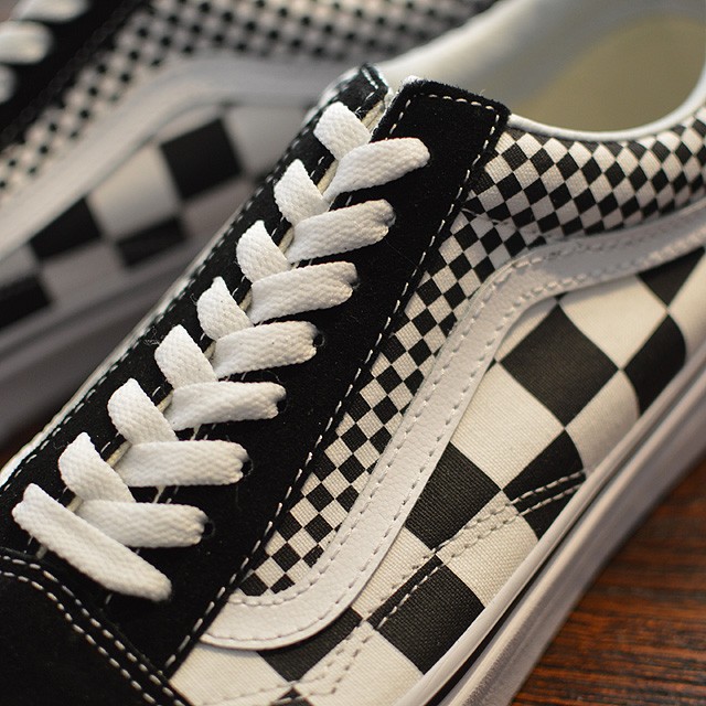 Vans Pop Cush スニーカー 黒/白　23.5㌢ VANS/ヴァンズ OLD SKOOL スニーカー（スニーカー）｜VANS