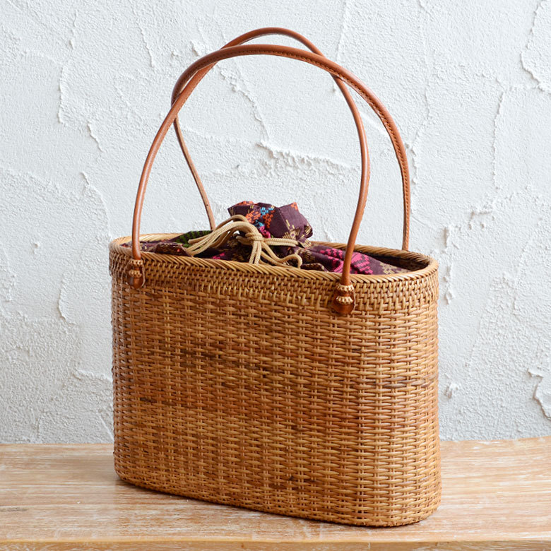 アタ 編まれた アジアン かごバッグ 内袋付き 13230 : アジア工房  