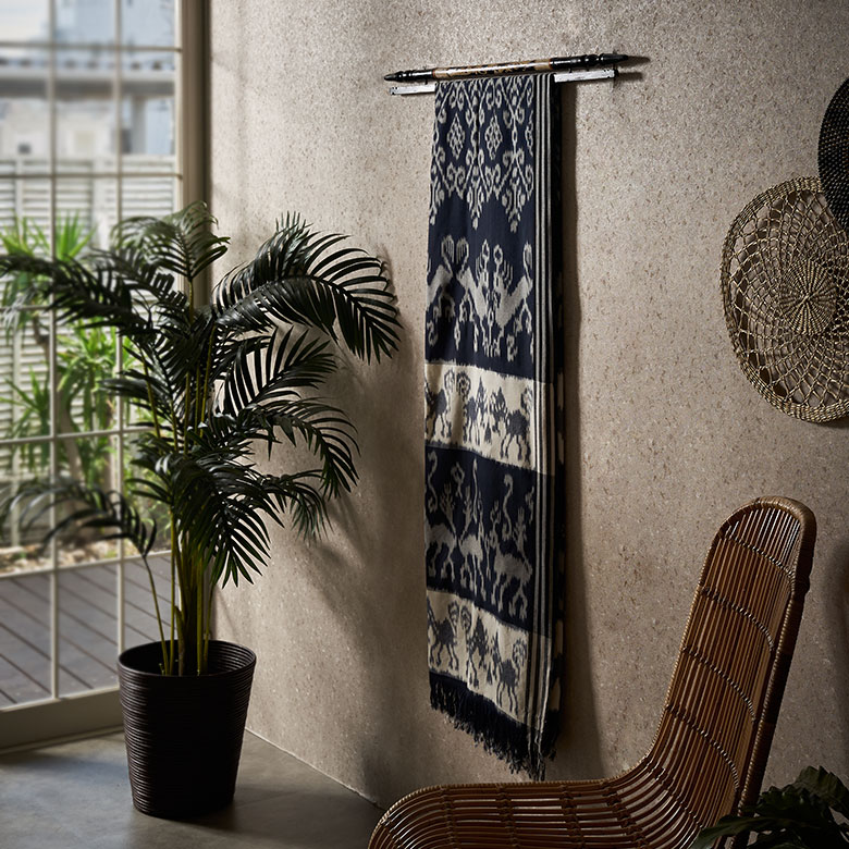 バリの空気を感じる特別なファブリック