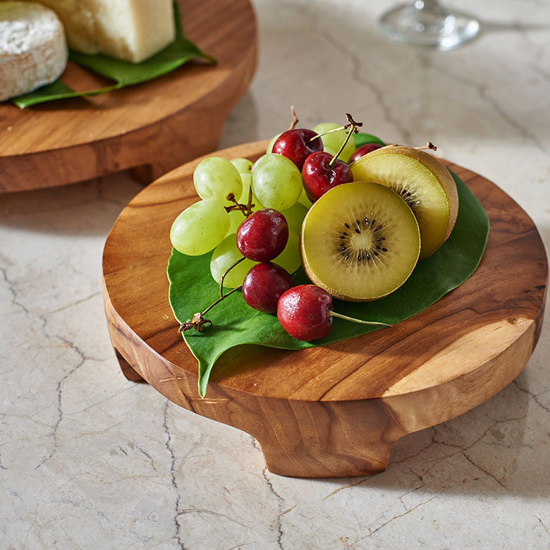 ニホンジカ 幼体 頭部剥製｜ガラス目｜木製台座14×20cm｜インテリア 【