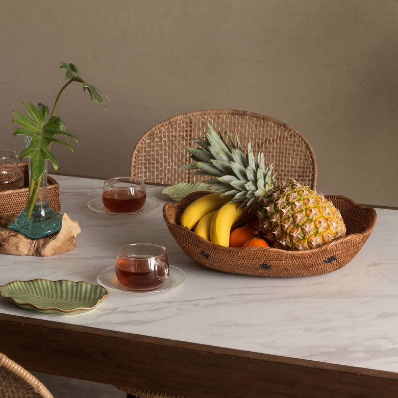 アタ製の楕円フルーツかご